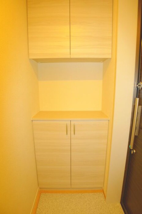 物件内観写真17　(靴箱)