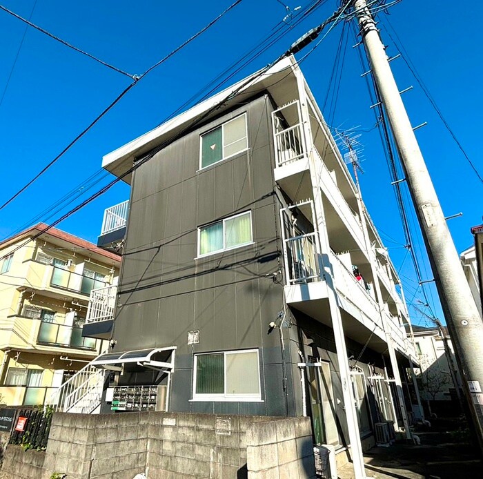 ニューオオツカマンションの物件外観写真