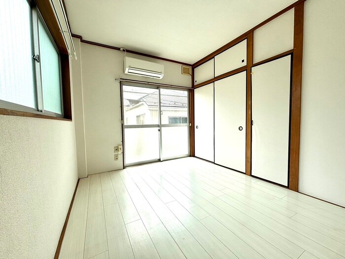 物件内観写真8　(居室)