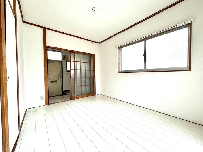 物件内観写真9　(居室)