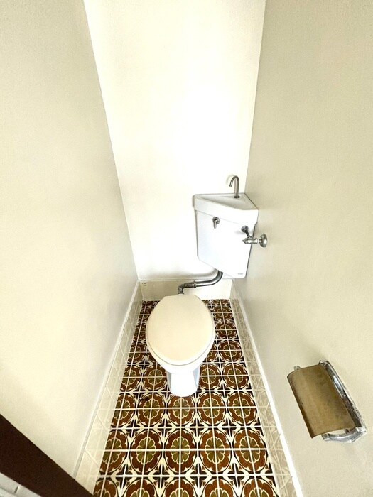 物件内観写真14　(トイレ)