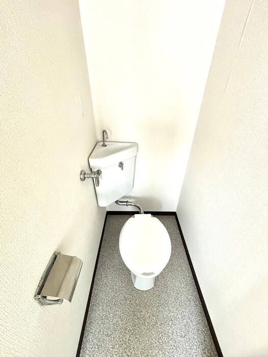 物件内観写真14　(トイレ)