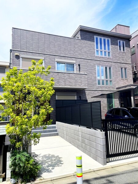 Gladesville外観写真