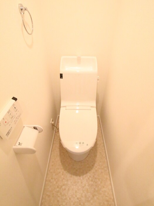 物件内観写真13　(トイレ)