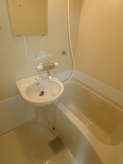 物件内観写真16　(洗面)