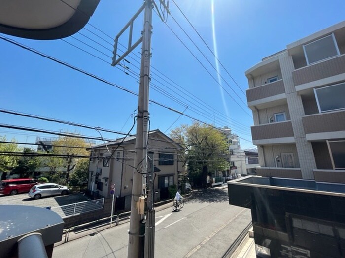 物件内観写真16　(室内からの展望)