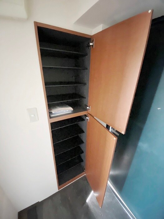 物件内観写真17　(靴箱)