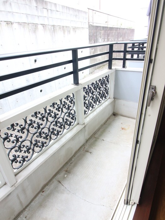 物件内観写真16　(ベランダ・バルコニー)