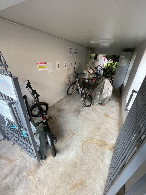 駐輪場