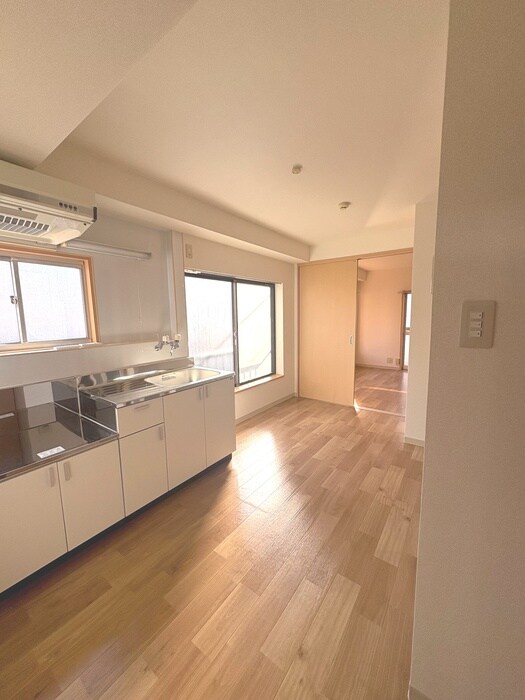 物件内観写真9　(居室)