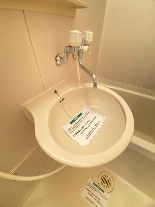 物件内観写真13　(洗面)