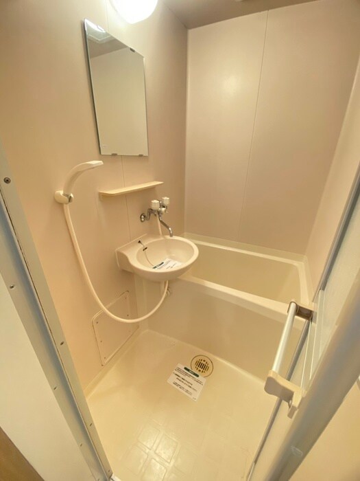 物件内観写真14　(バス／シャワールーム等)