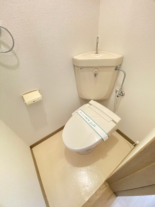 物件内観写真15　(トイレ)