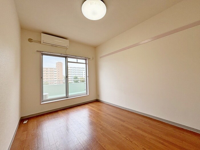 物件内観写真14　(居室)