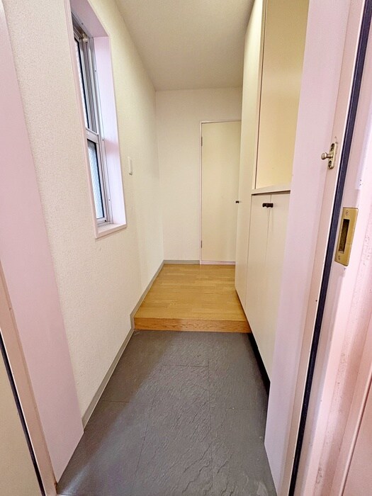 物件内観写真19　(廊下)