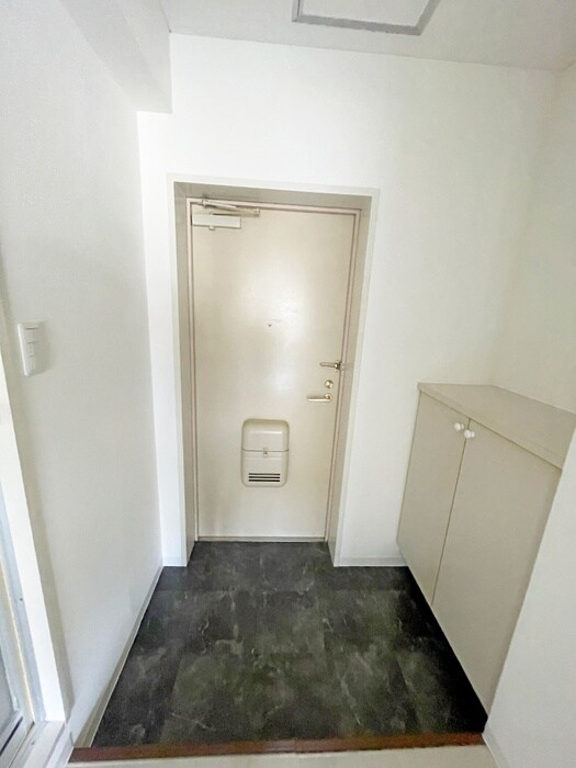 物件内観写真20　(玄関)