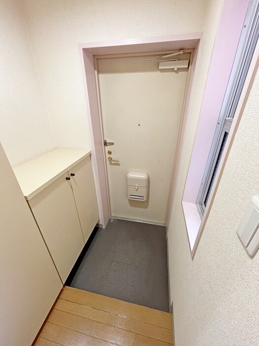 物件内観写真21　(玄関)