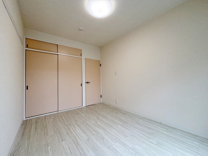 物件内観写真21　(居室)