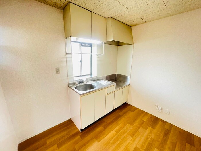 物件内観写真8　(キッチン)