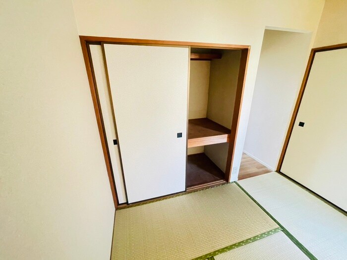 物件内観写真15　(収納)