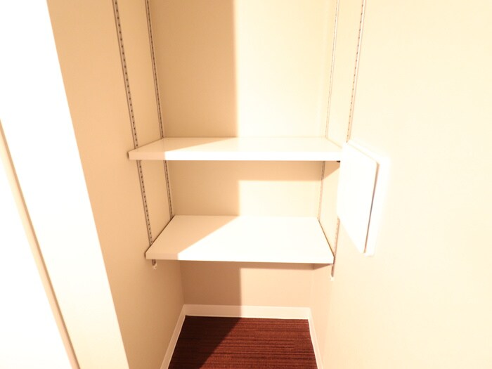 物件内観写真14　(収納)