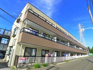 パーラー・ローズ外観写真