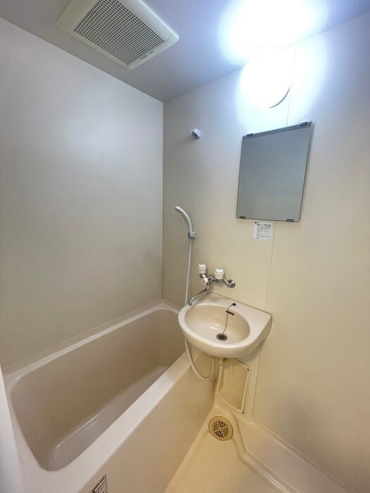 物件内観写真10　(バス／シャワールーム等)