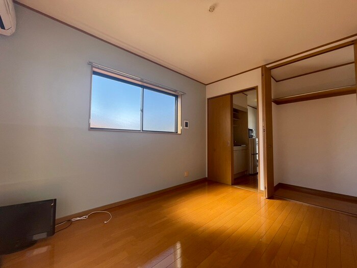 物件内観写真18　(居室)