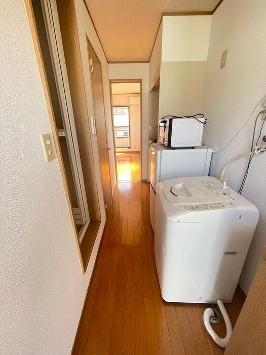 物件内観写真21　(廊下)