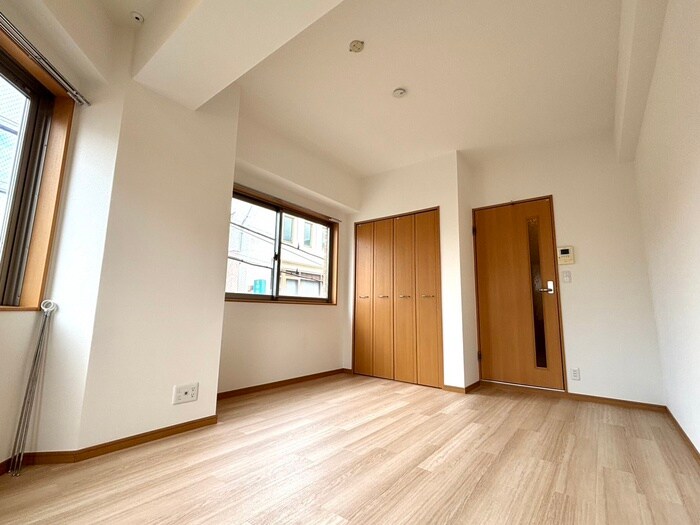 物件内観写真8　(居室)