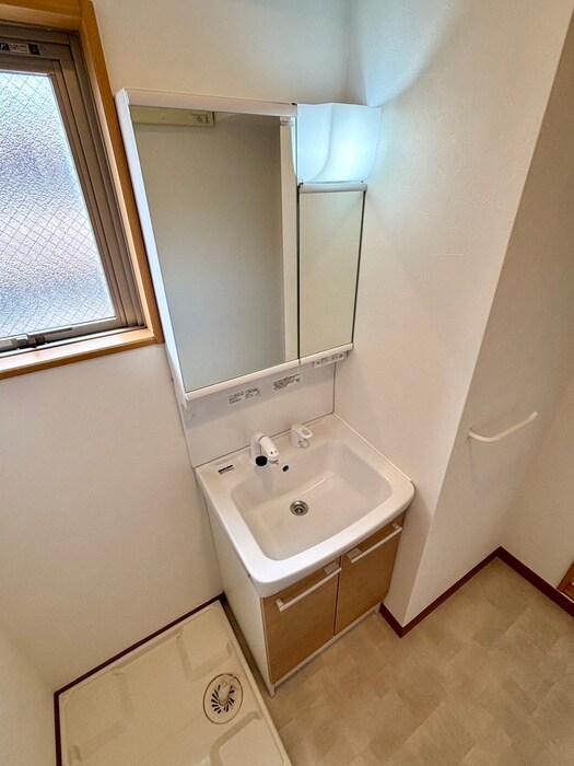 物件内観写真14　(洗面)