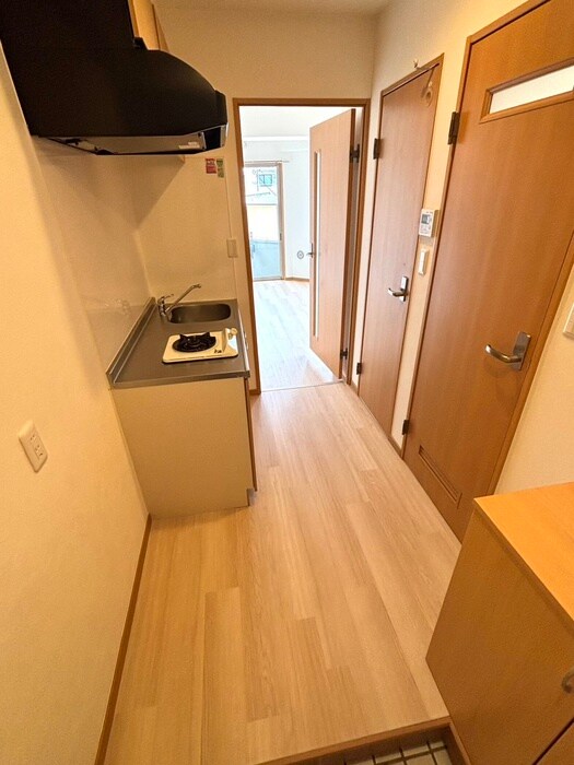 物件内観写真20　(廊下)