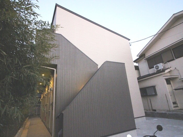 物件外観写真2　(外観写真)