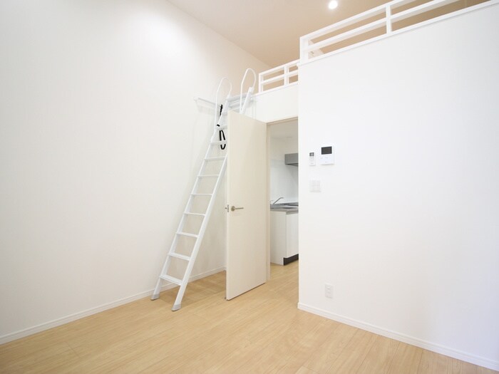 物件内観写真8　(居室)