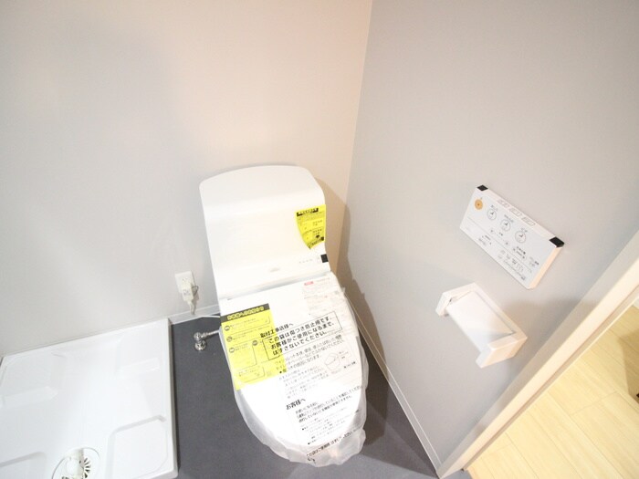 物件内観写真12　(トイレ)