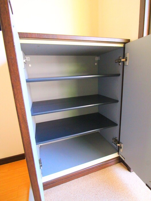 物件内観写真8　(靴箱)