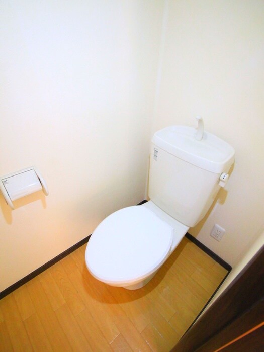 物件内観写真22　(トイレ)