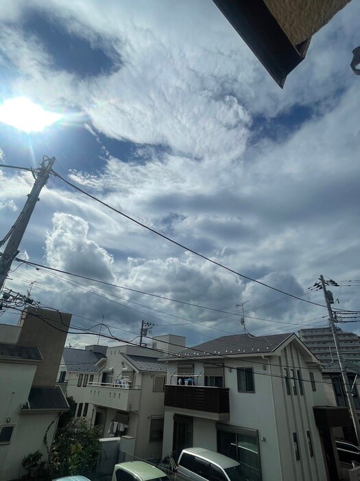 物件内観写真15　(室内からの展望)