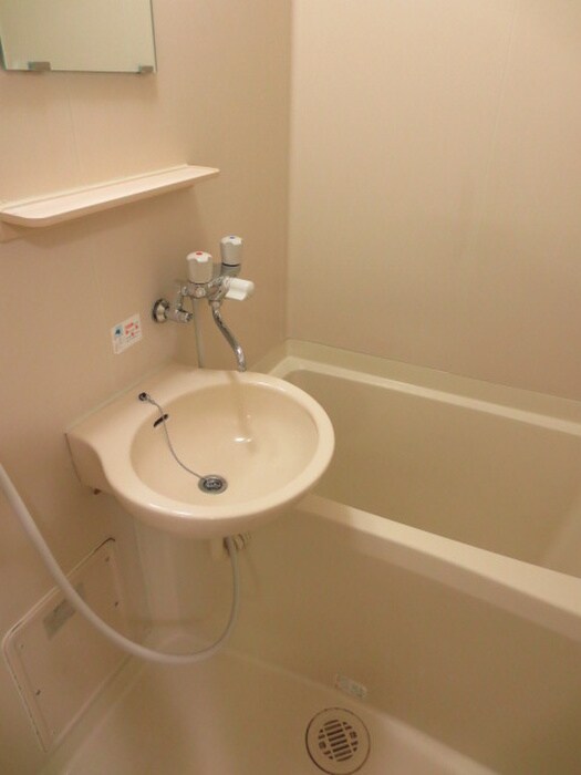 物件内観写真13　(バス／シャワールーム等)