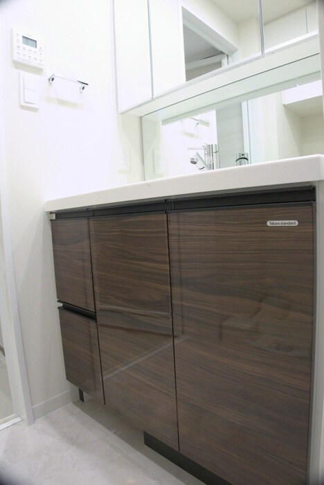 物件内観写真11　(収納)