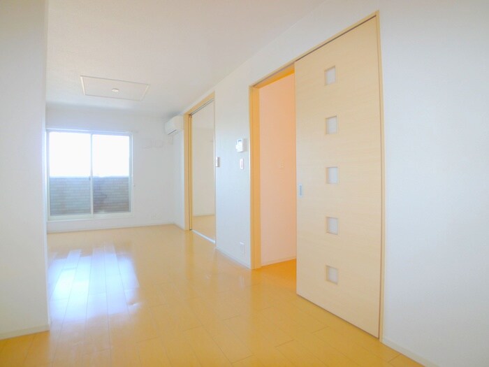 物件内観写真9　(ベランダ・バルコニー)