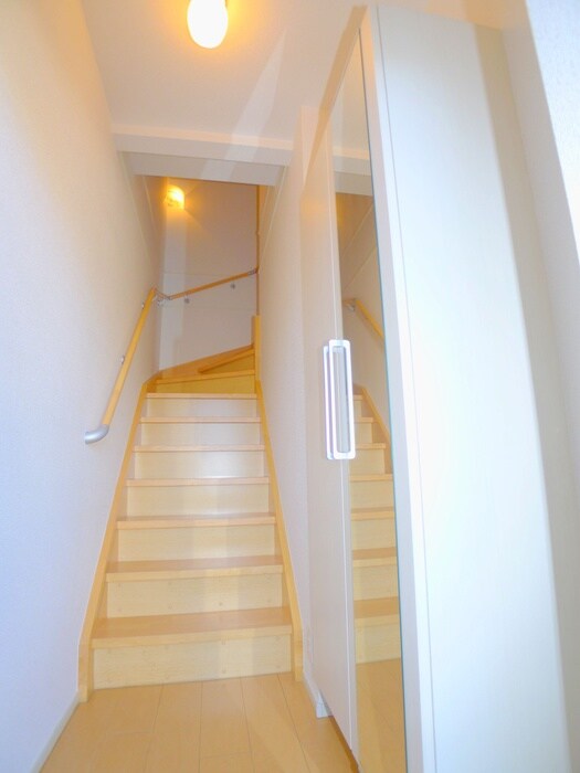 物件内観写真16　(靴箱)