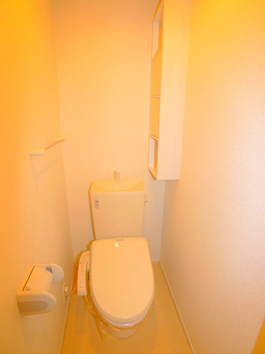 物件内観写真18　(トイレ)