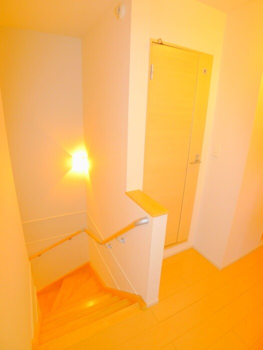 物件内観写真19　(廊下)