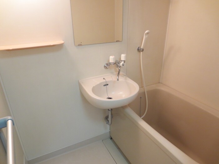 物件内観写真7　(バス／シャワールーム等)