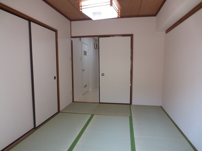 物件内観写真12　(居室)