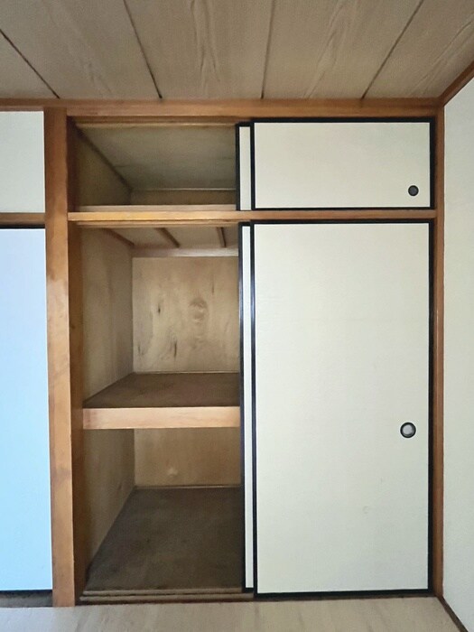 物件内観写真7　(収納)