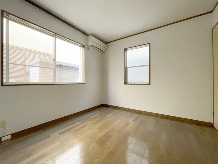 物件内観写真9　(居室)