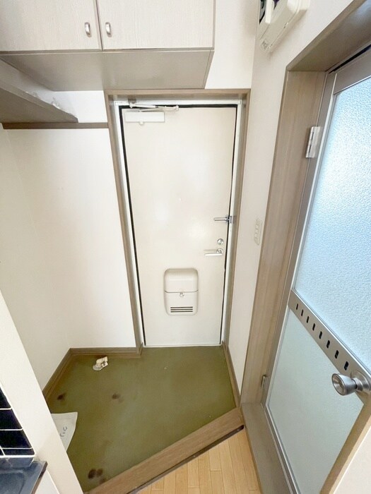物件内観写真22　(玄関)