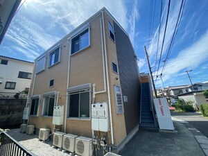 ロータス高幡不動外観写真